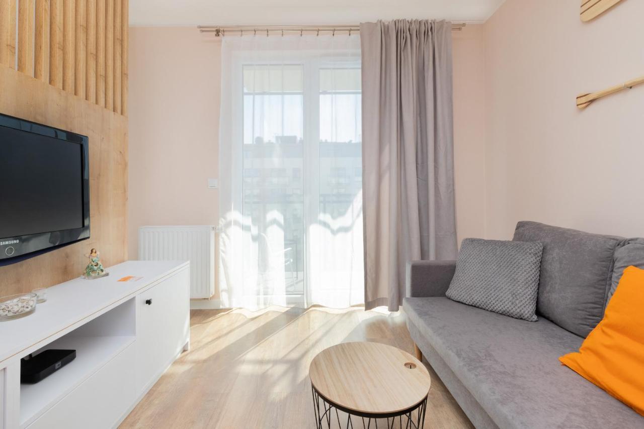 Osiedle Latarnikow Apartment With Parking Gdansk By Noclegi Renters 外观 照片