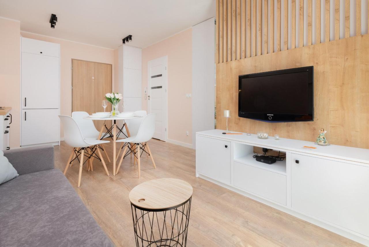 Osiedle Latarnikow Apartment With Parking Gdansk By Noclegi Renters 外观 照片
